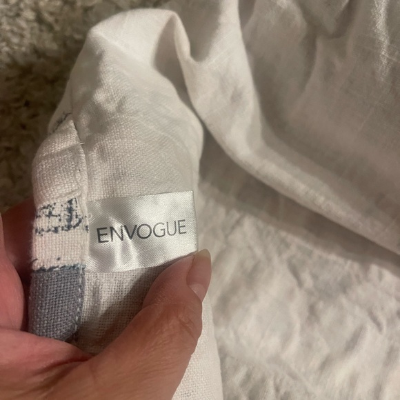 Kids bakers apron with Paris design excellent condition - Picture 2 of 6